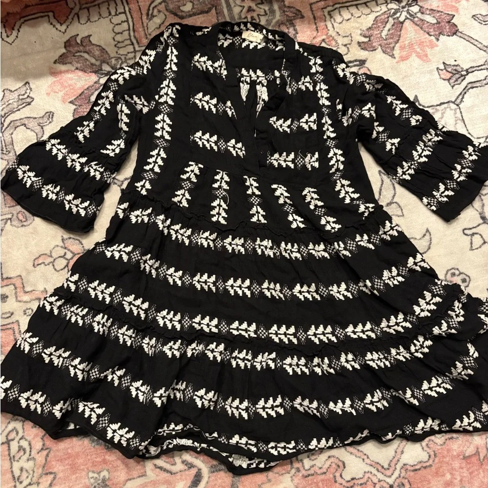 Elan Embroidered Black and White Mini Dress or Cover up, Sz XS - Picture 3 of 6